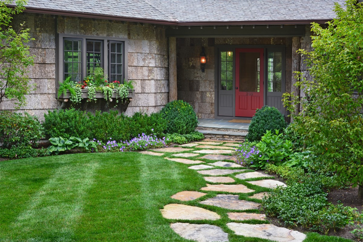 Landscaping service by Elite Homes